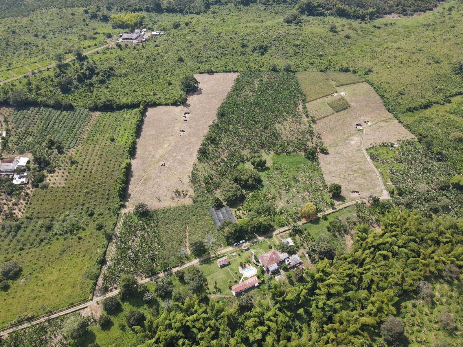 se vende finca lote tebaida- quindio (10).jpg