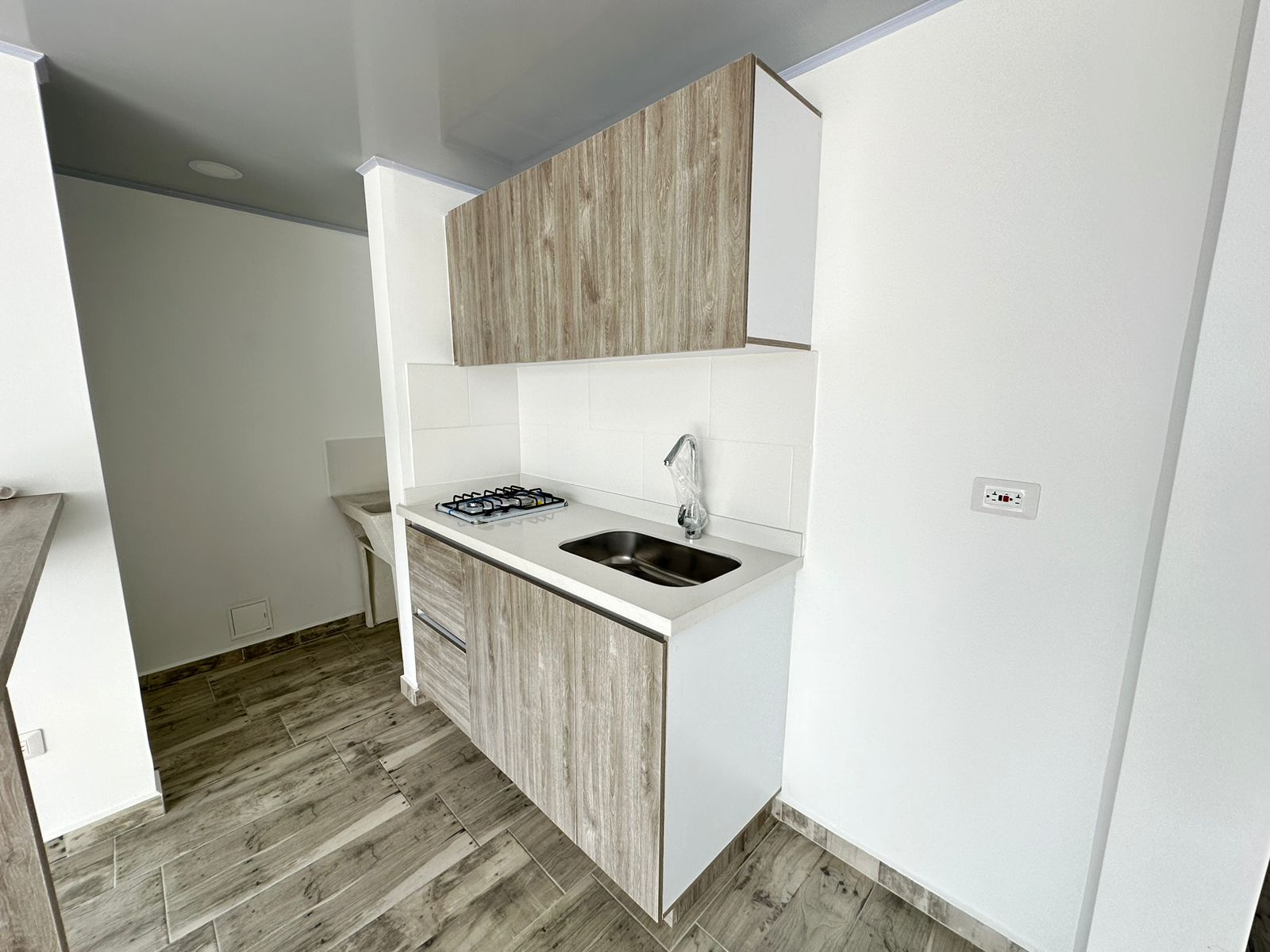 SE VENDE APARTA-ESTUDIO EN LA TEBAIDA - QUINDIO (10).jpg