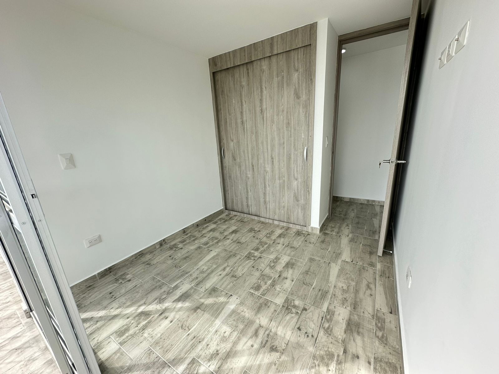 SE VENDE APARTAMENTO EN LA TEBAIDA- QUINDIO (14).jpg