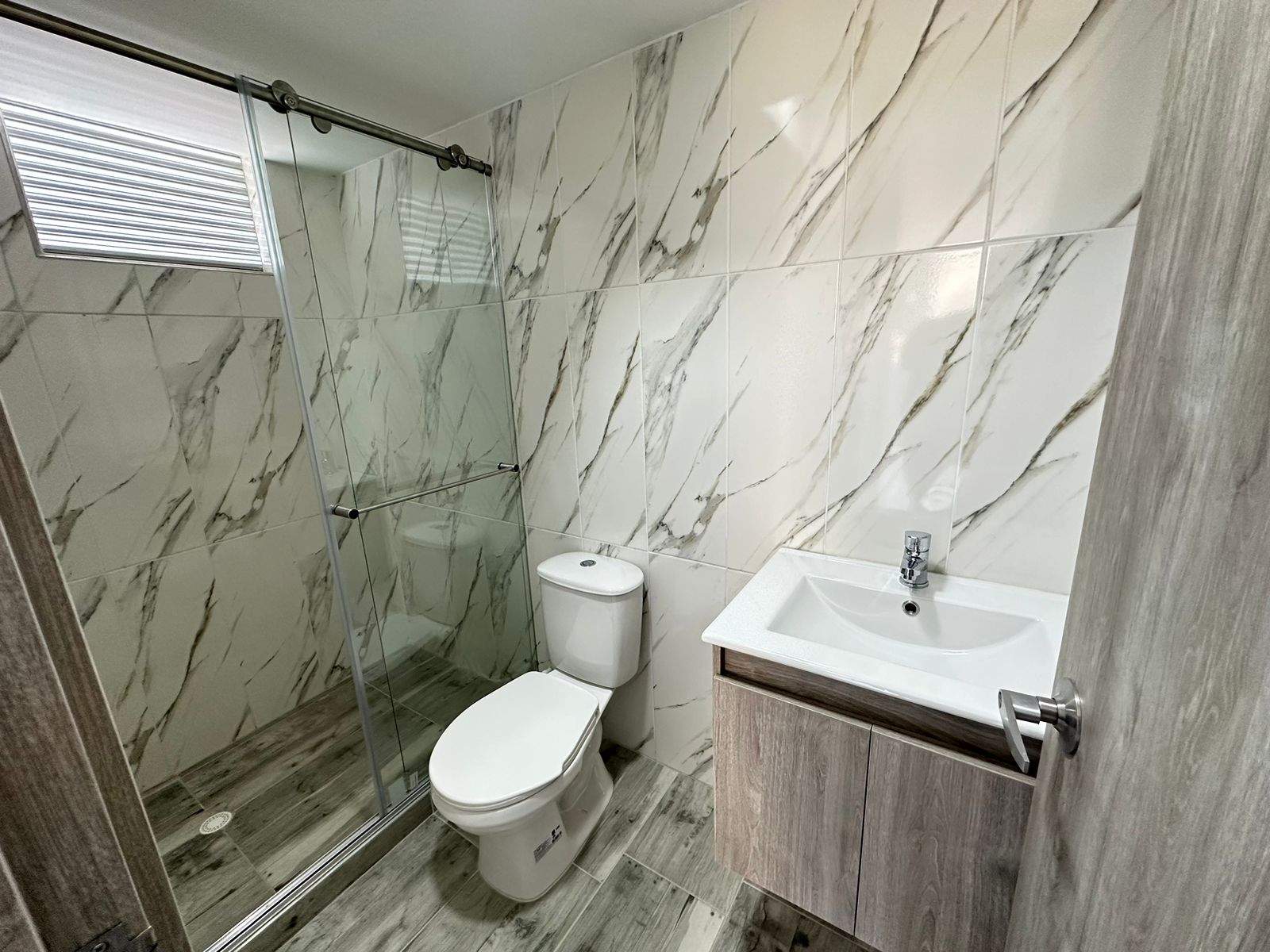 se vende apartamento en el sector de la tebaida-Quidio (3).jpg