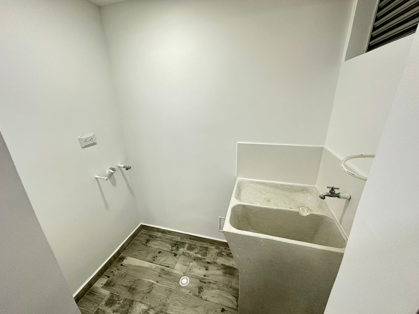 se vende apartamento en el sector de la tebaida-Quidio (18).jpg