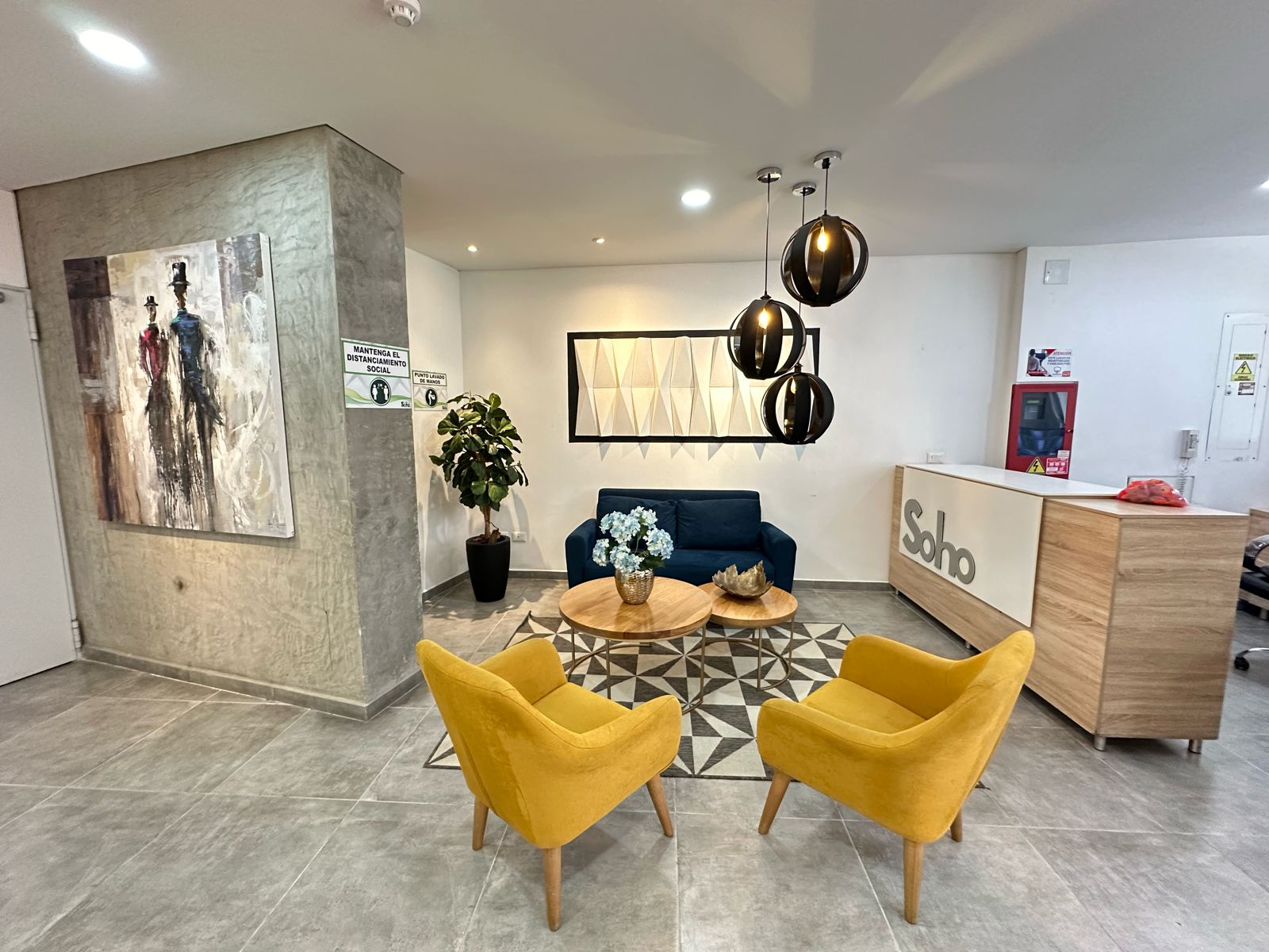 Apartaestudio alquiler por noches barrio la castellana  (10).jpeg