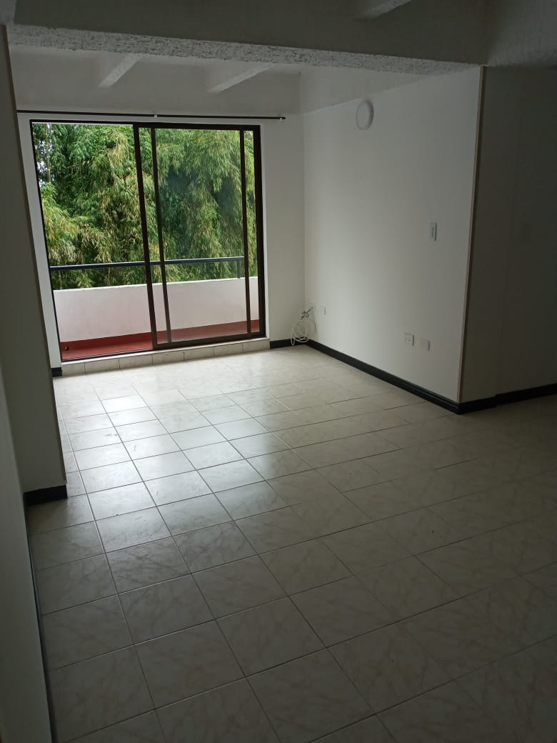 se arrienda partamento nisa bulebar  norte de armenia  (4).jpg