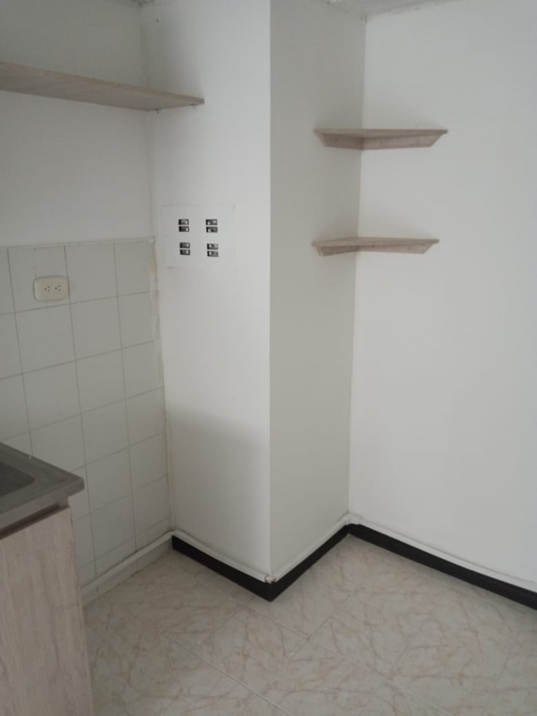 se arrienda partamento nisa bulebar  norte de armenia  (6).jpg