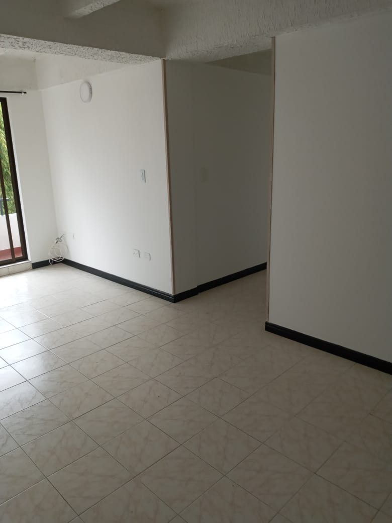 se arrienda partamento nisa bulebar  norte de armenia  (3).jpg