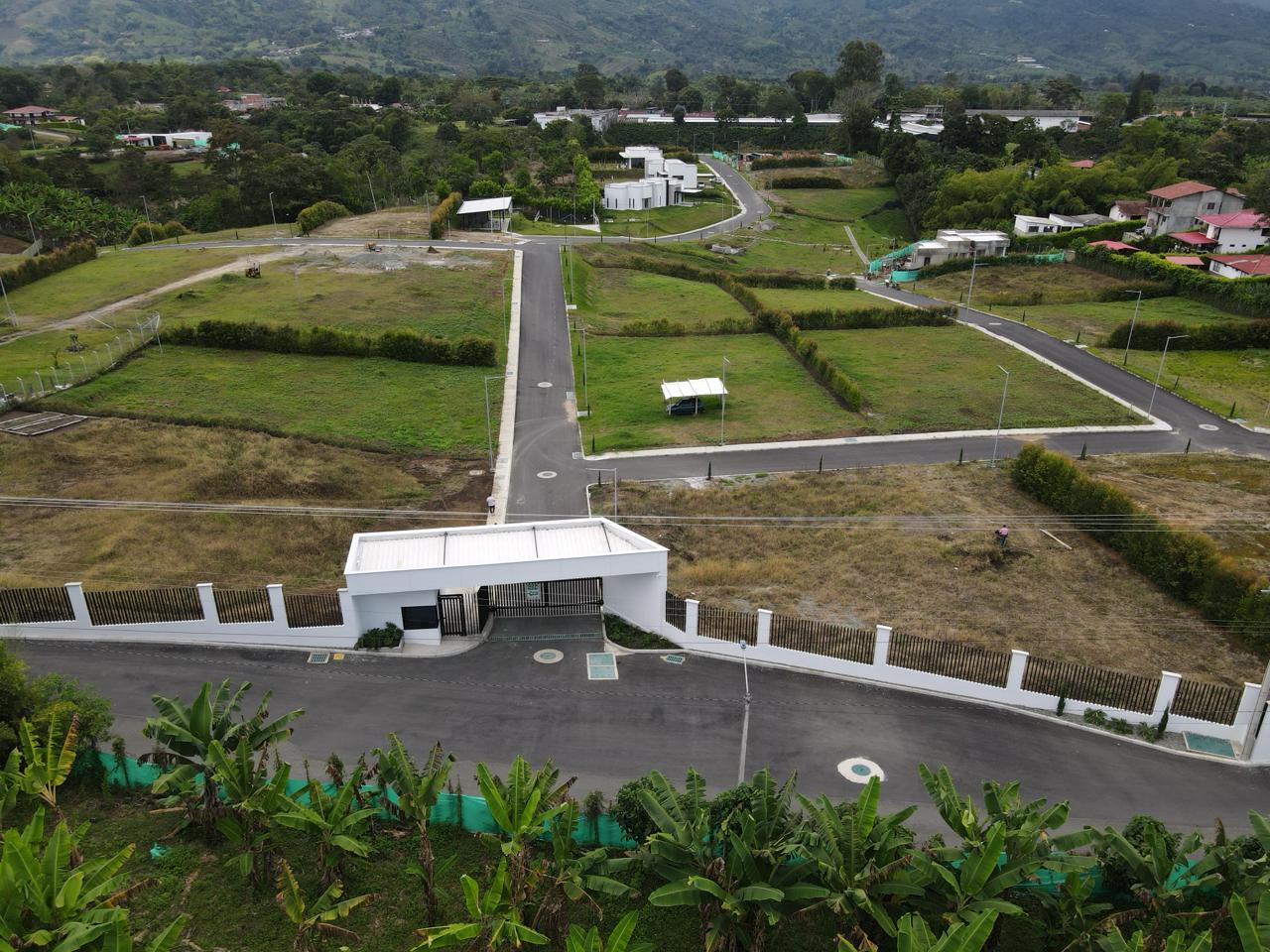 Se vende lote en el sectro de calarca (6).jpg