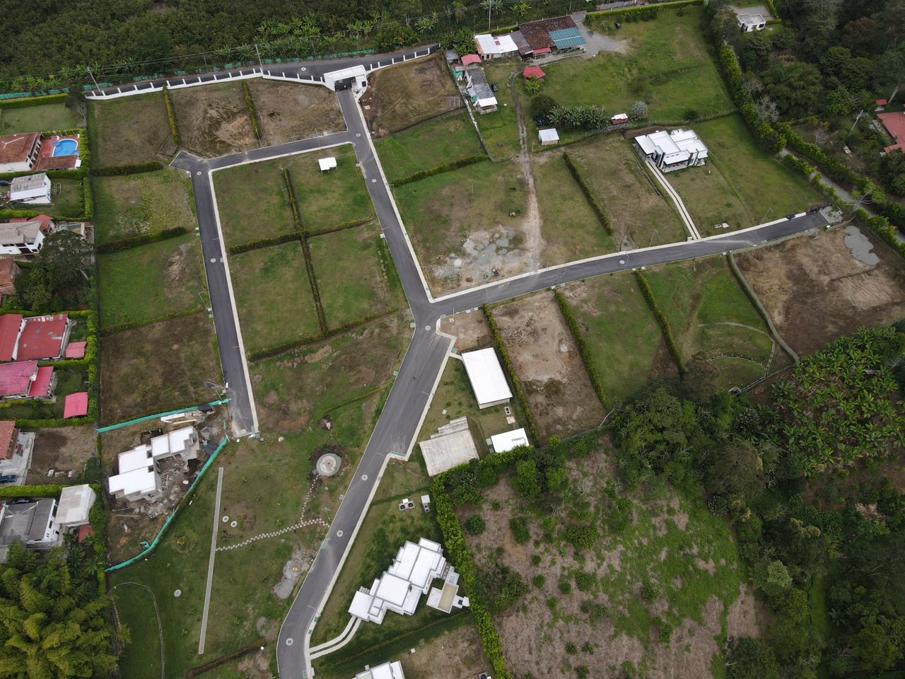 Se vende lote en el sectro de calarca (13).jpg