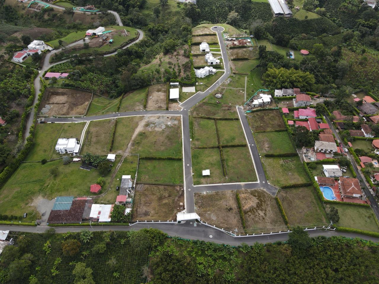 Se vende lote en el sectro de calarca (16).jpg