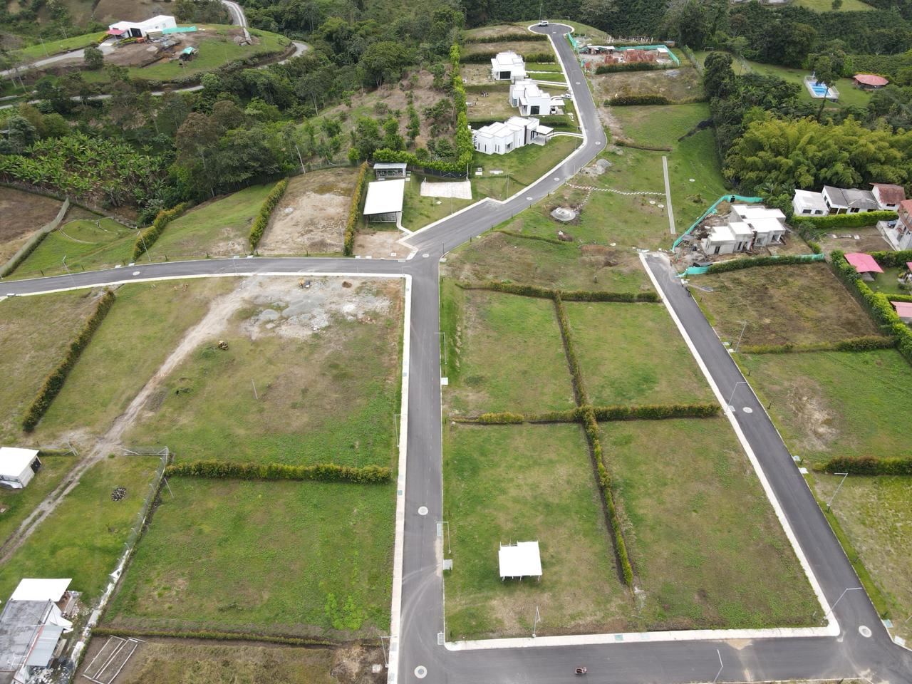 Se vende lote en el sectro de calarca (17).jpg