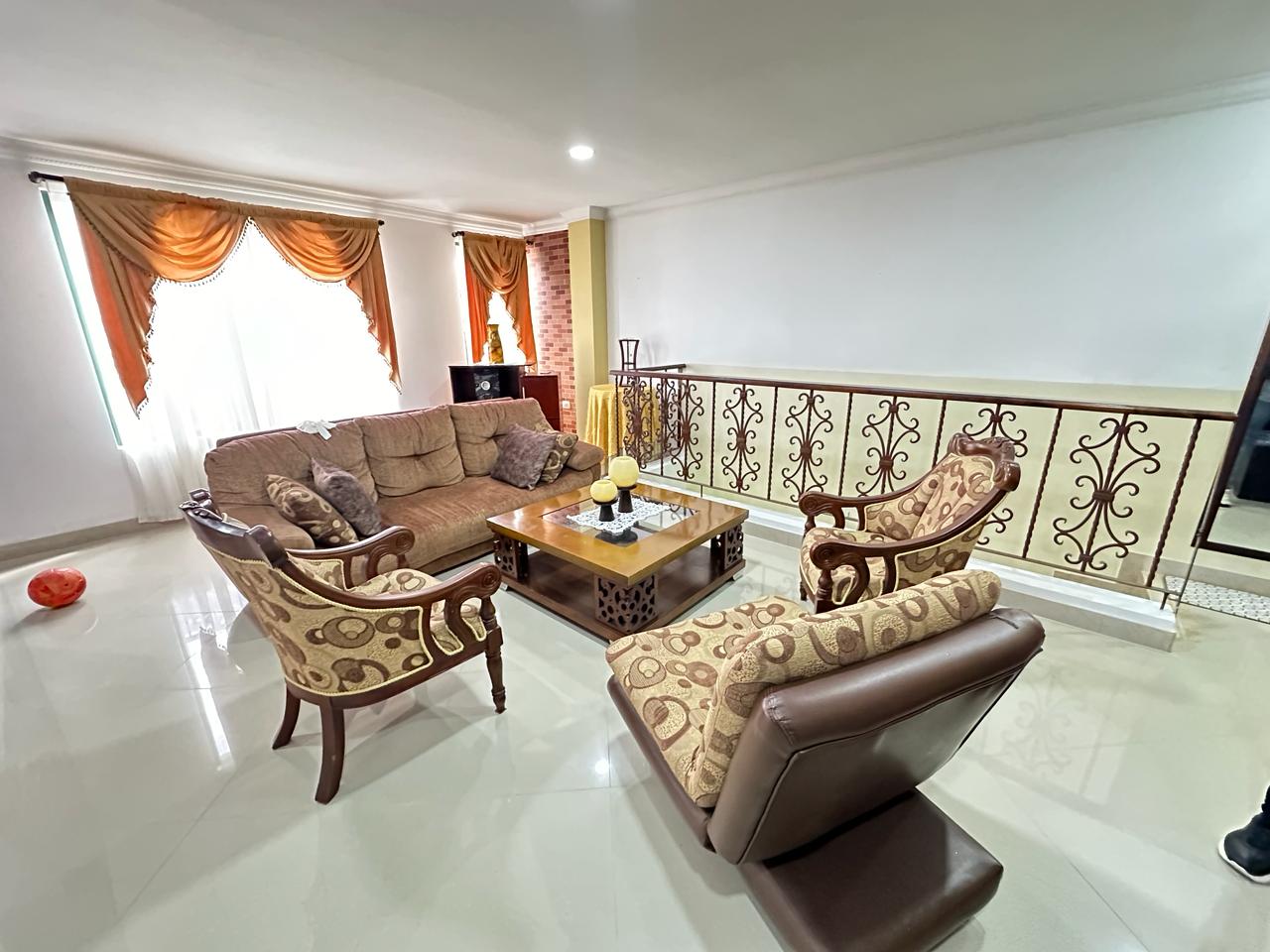 Casa amoblada en la tebaida amplia con excelentes acabados (7).jpeg