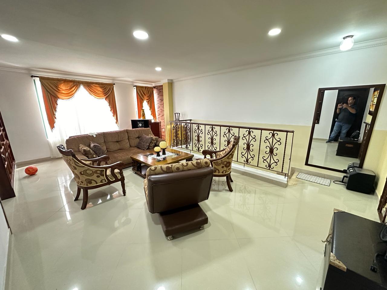 Casa amoblada en la tebaida amplia con excelentes acabados (8).jpeg
