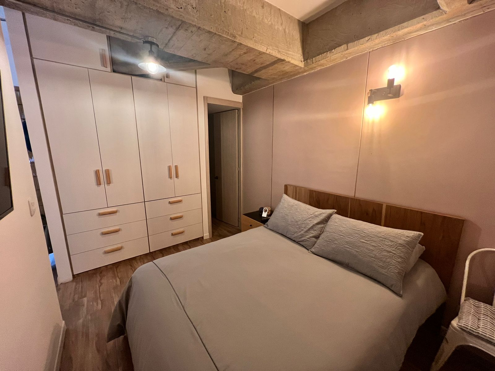 Se vende aparta-estudio en el sector de fundadores (8).jpg