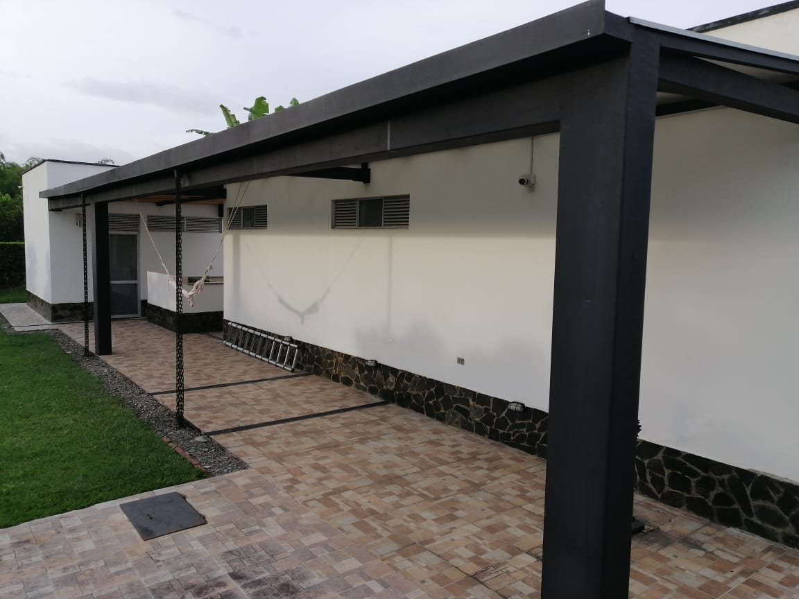 se vende casa campestre en el quindio (4).jpg