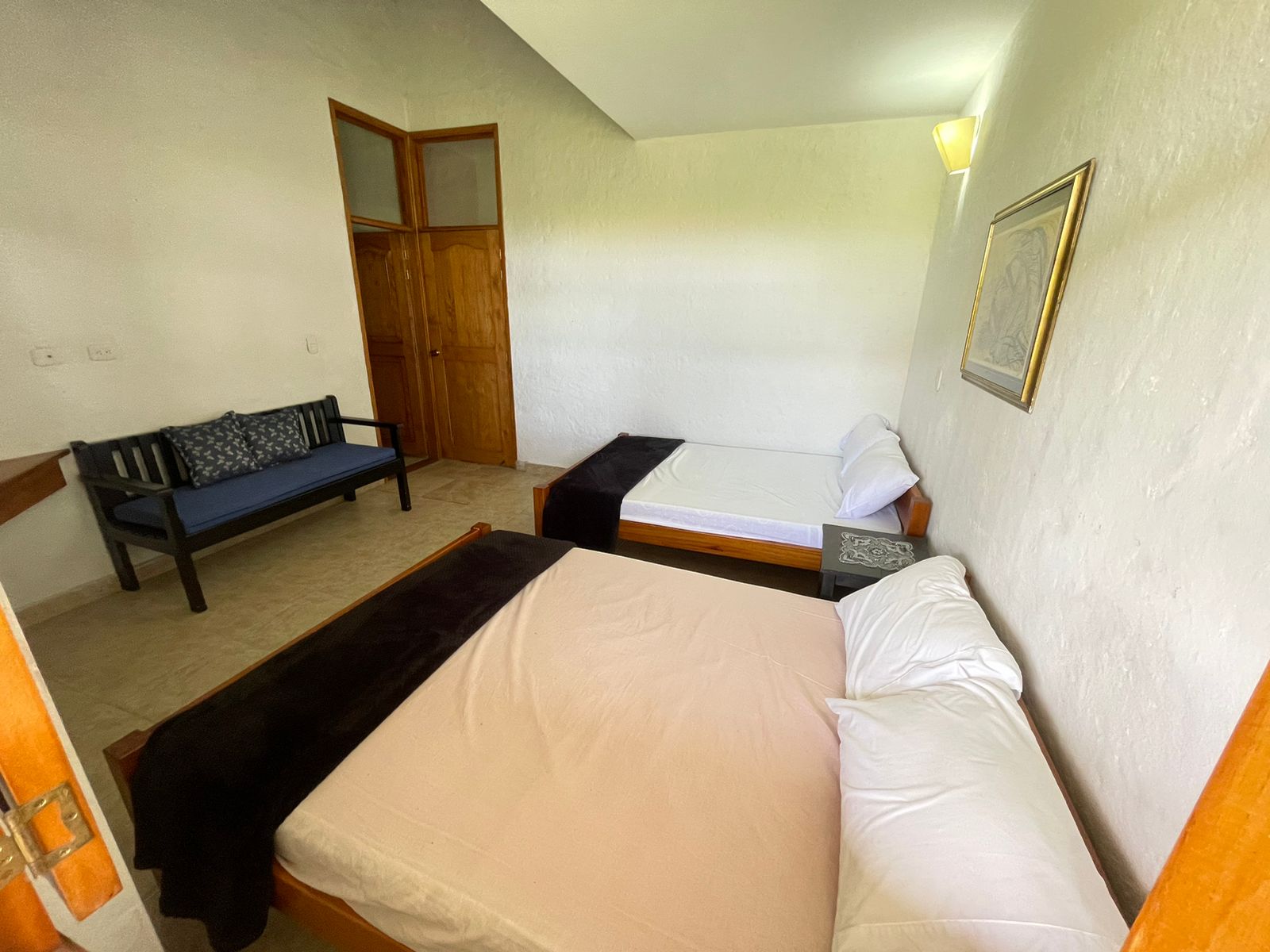 se vende casa campestre en montenegro quindio (5).jpg