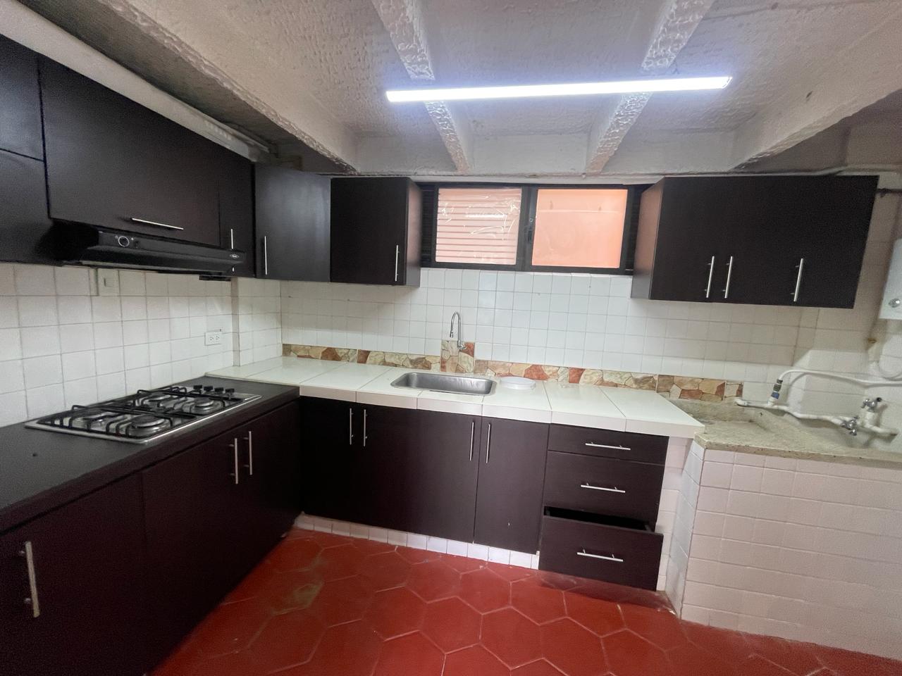 Se vende apartamento en la Av. centenario. Armenia, Quindio (4).jpg