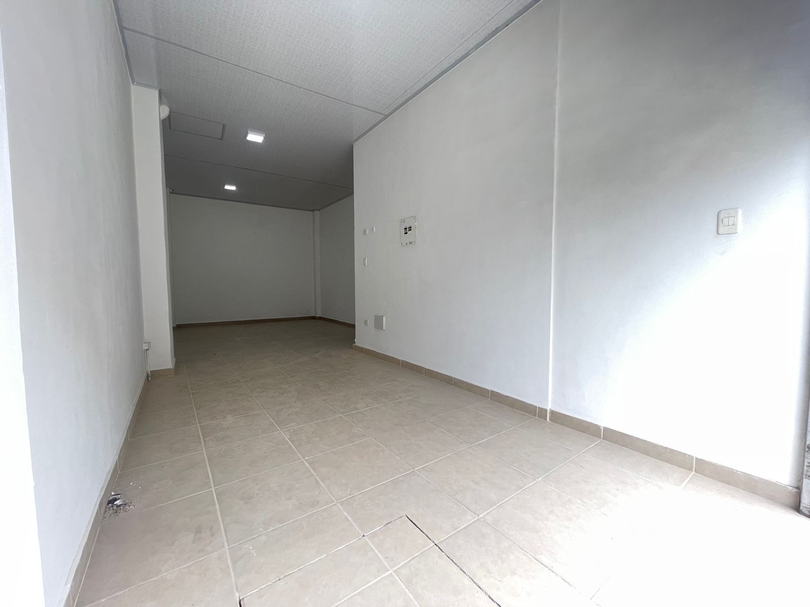 LOCAL COMERCIAL CENTRO  (20).jpg