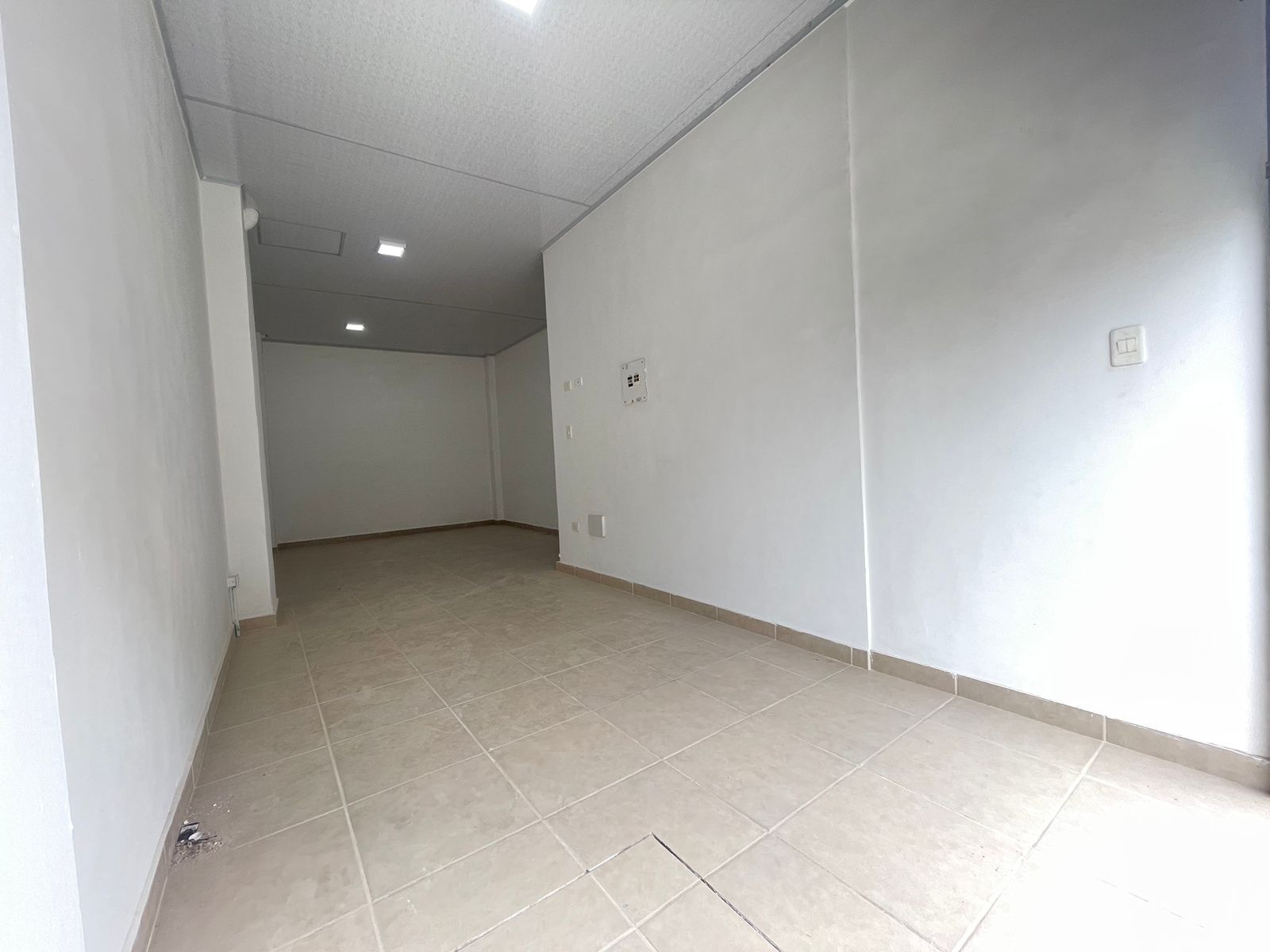 LOCAL COMERCIAL CENTRO  (21).jpg