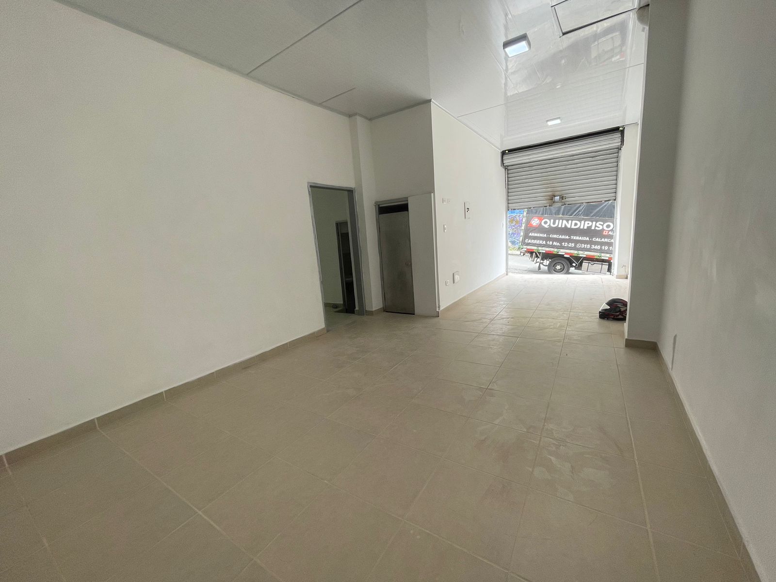 LOCAL COMERCIAL CENTRO  (4).jpg