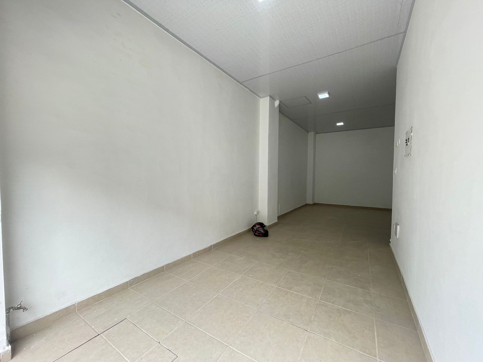 LOCAL COMERCIAL CENTRO  (8).jpg