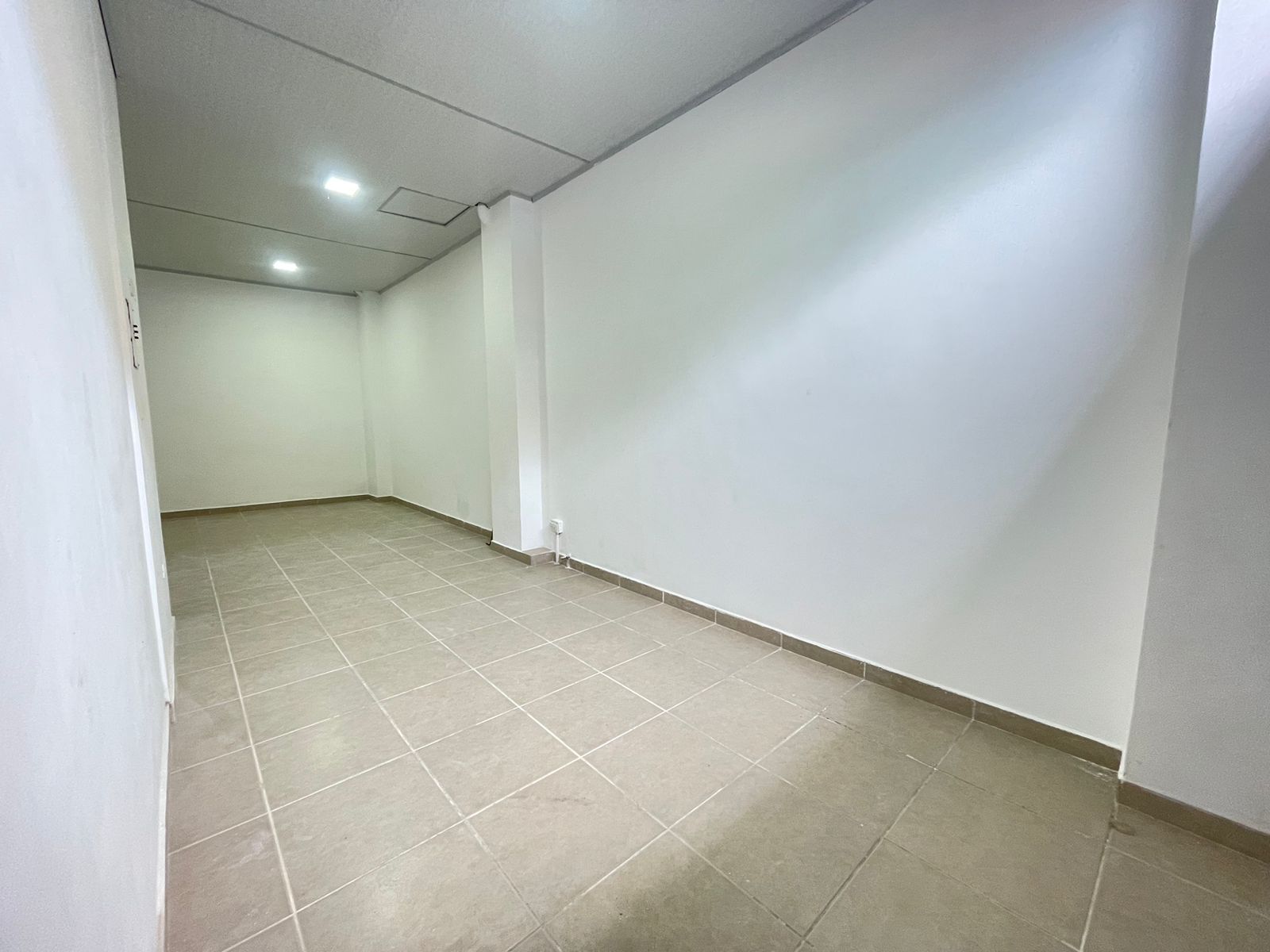 LOCAL COMERCIAL CENTRO  (12).jpg