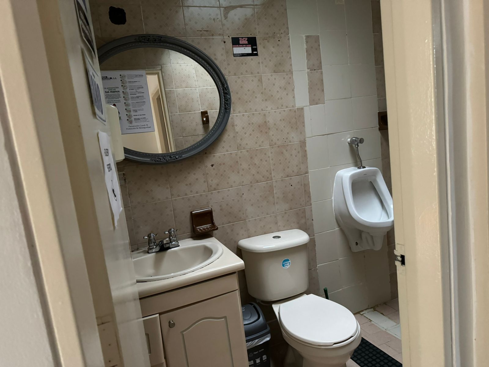 se arrienda casa comercial nueva cecilia (22).jpeg