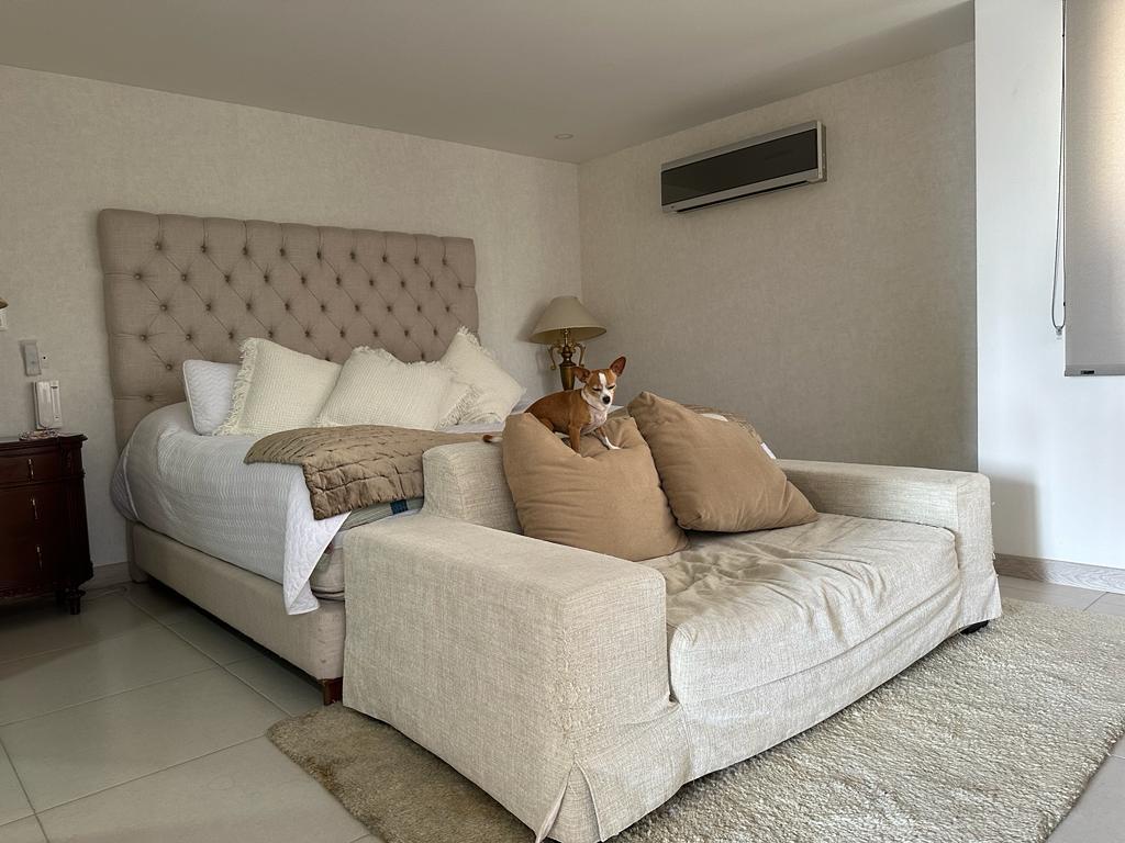 se vente apartamento en la castellana (23).jpg