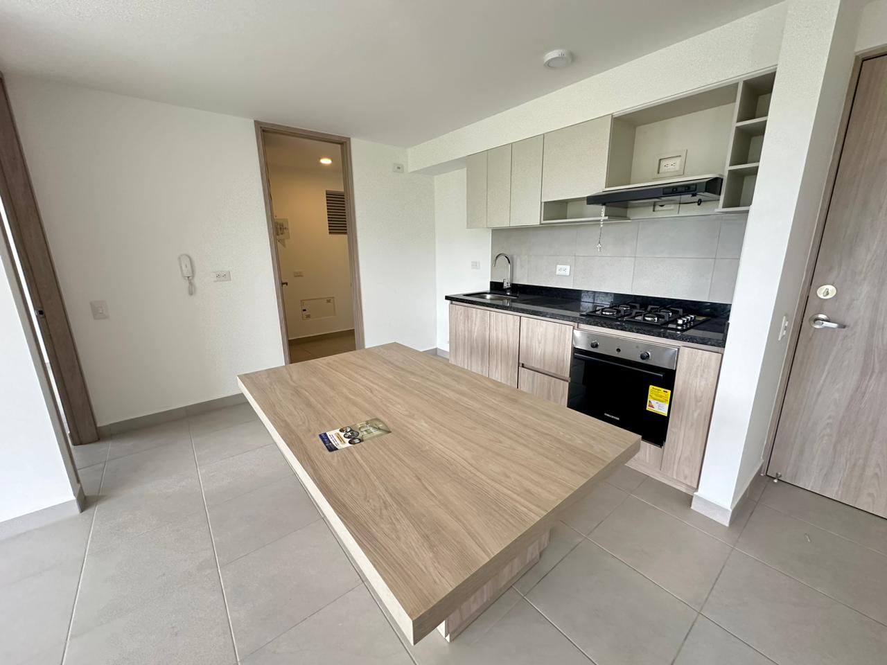 Se vende Apto en la avenida centenario  (7).jpg