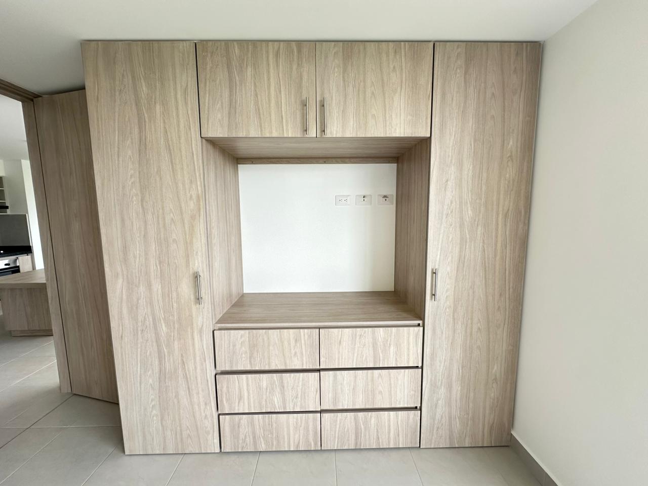 Se vende Apto en la avenida centenario  (15).jpg