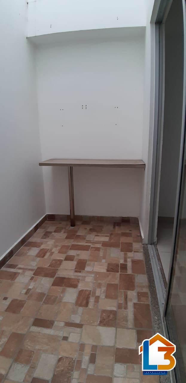 c421155e-acd5-40e1-b930-38018718c4eb.jpg