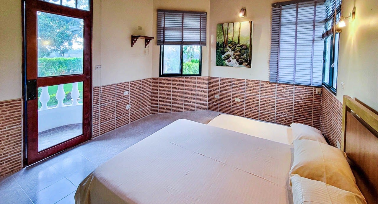 se vende chalet en el jardin del eden  (14).jpg