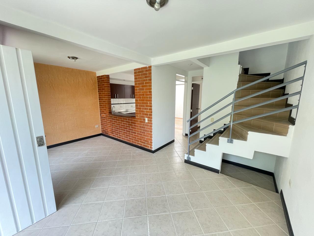 se vende casa en el sector del sur de armenia (2).jpg