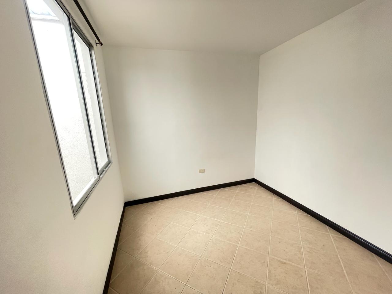 se vende casa en el sector del sur de armenia (4).jpg