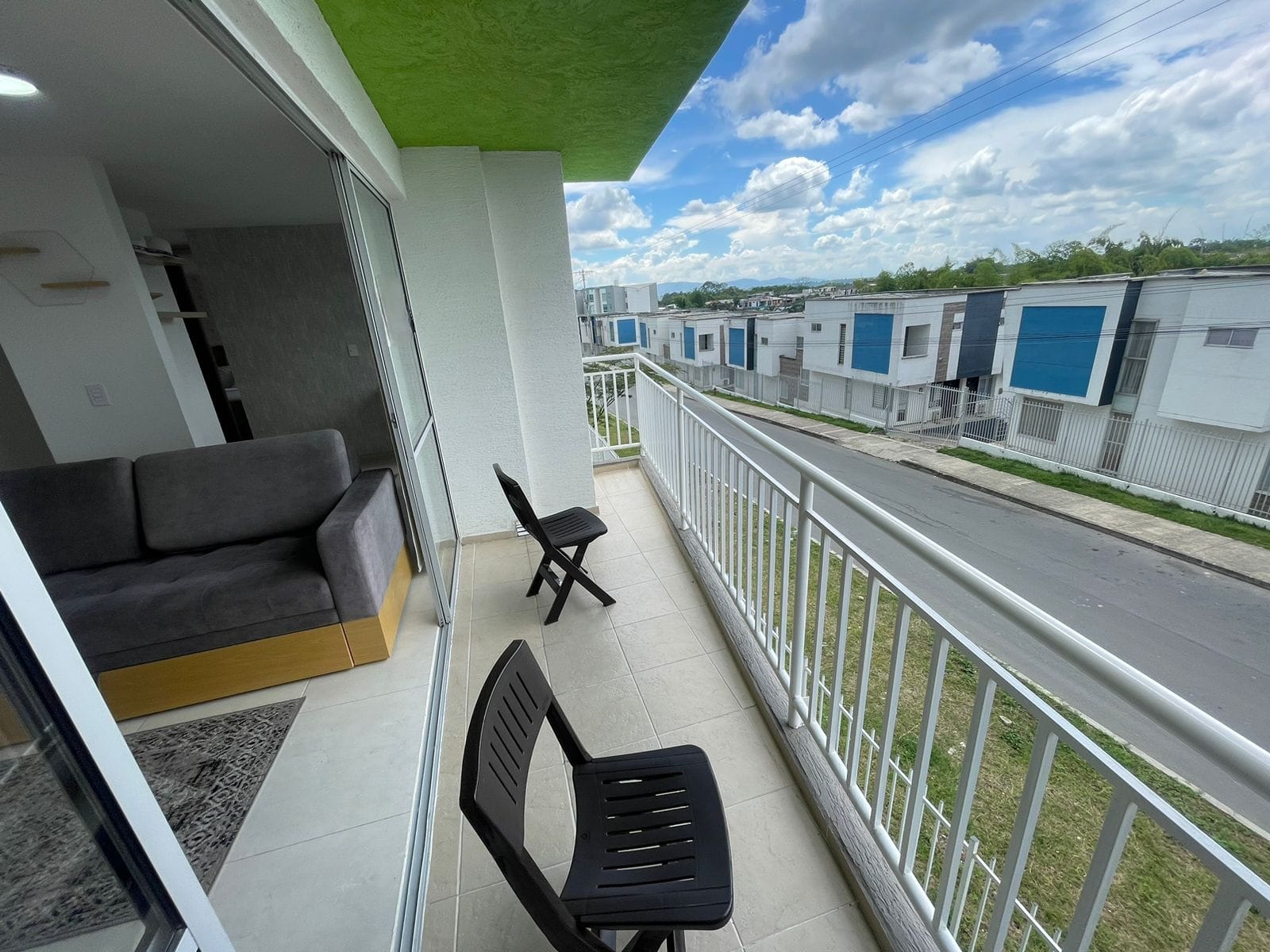 se vende apartamento en el sector de puerto espejo (7).jpg