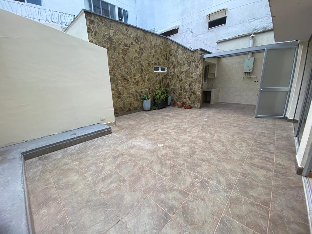 Se vende Casa en laureles (19).jpg