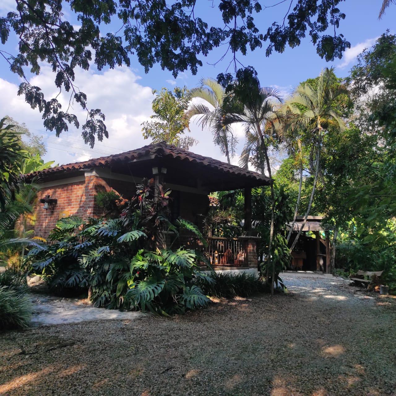 se  venda casa campestre en armenia (14).jpg