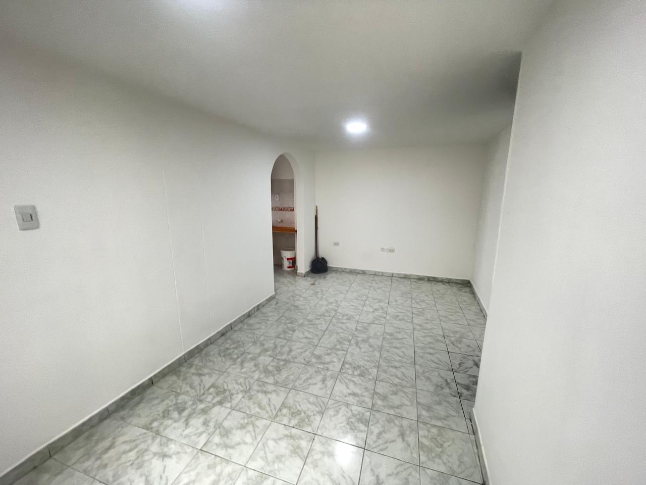 APARTAMENTO 201 PARQUE VALENCIA (4).jpg