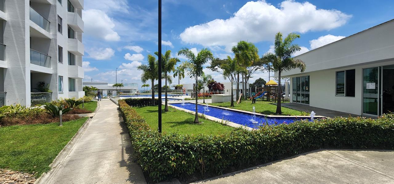 se vende apartamento en hacienda el cortijo (16).jpg