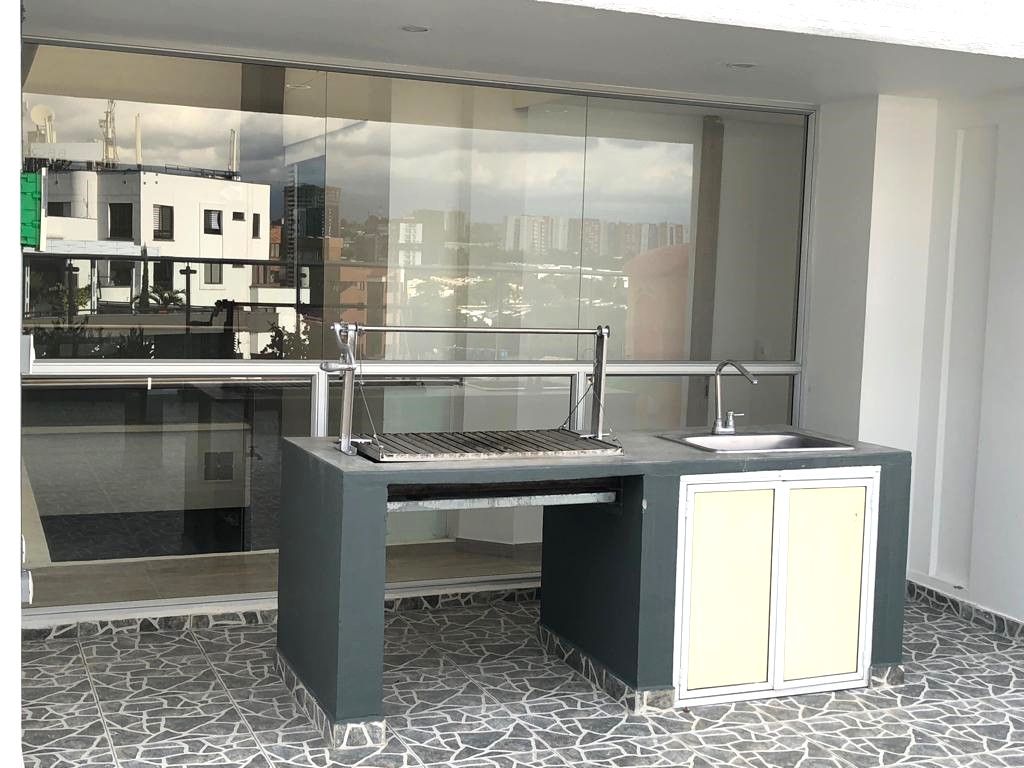 se vende apartamento en el sector de laureles (14).jpg