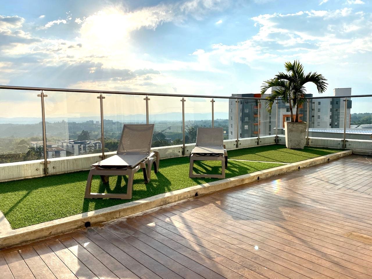 se vende apartamento en el sector de laureles (18).jpg