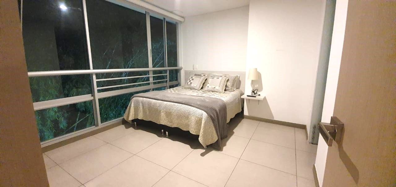 se vende apartamento en el sector de laureles (20).jpg