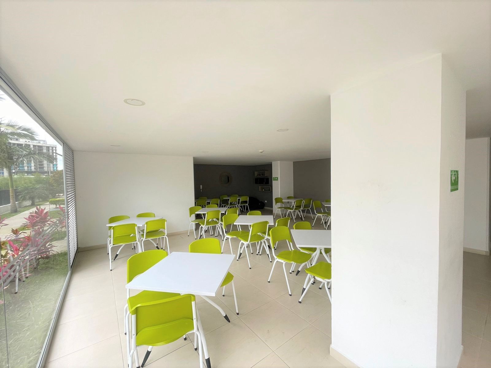 APARTAESTUDIO TIPO LOFT AMOBLADO ARMENIA NORTE AVENIDA CENTENARIO (23).jpeg