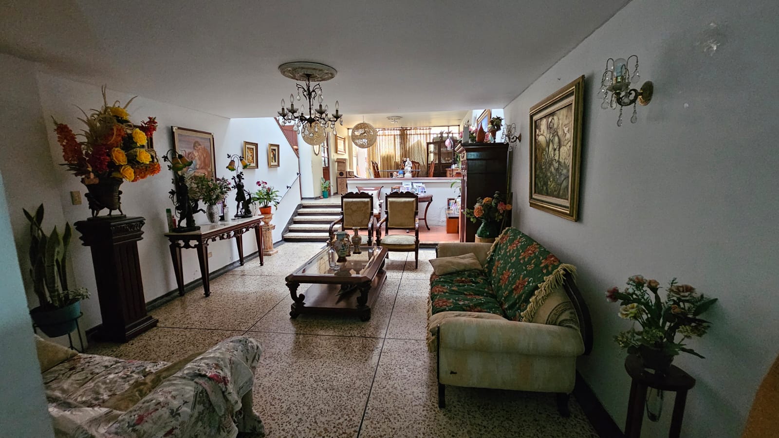 se arrienda casa comercial nueva cecilia (14).jpeg