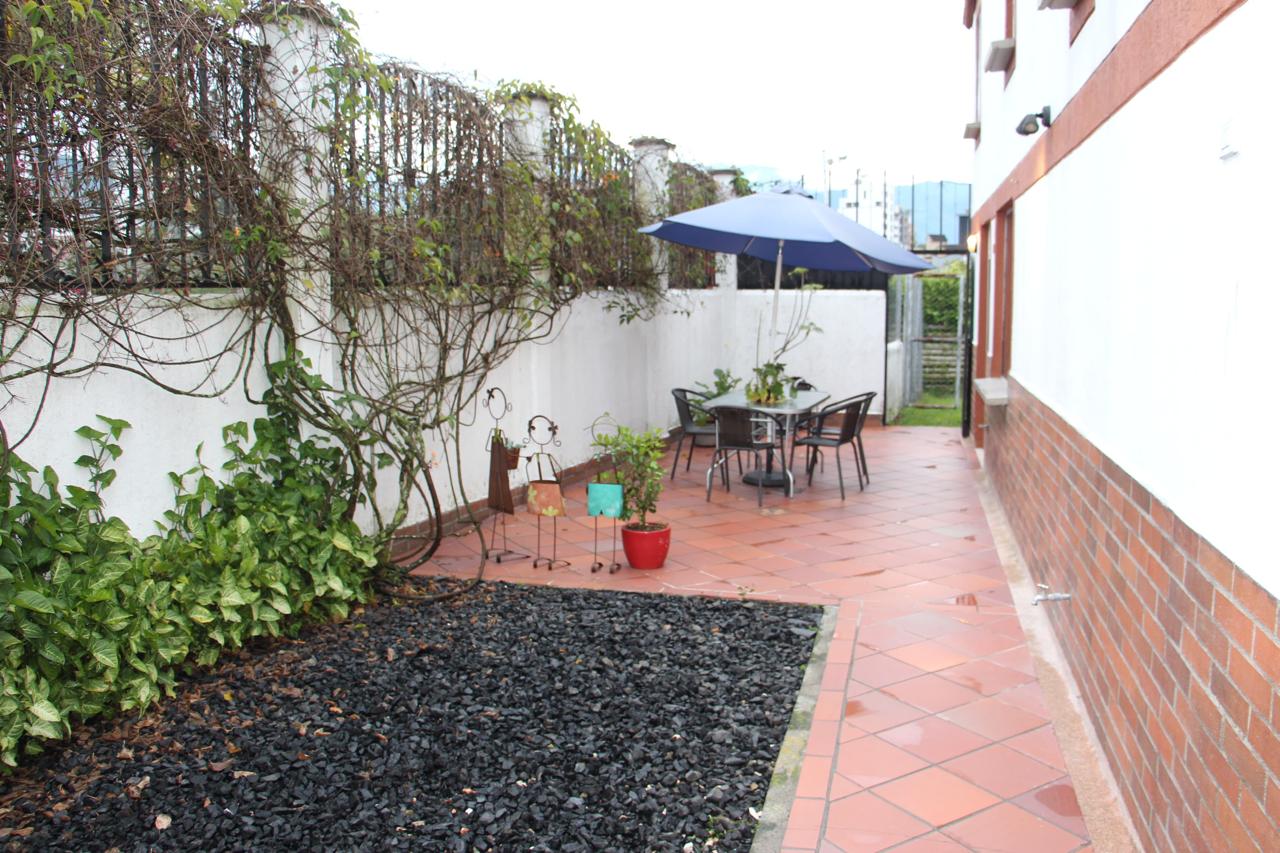 Casa Para La venta Sector Avenida 19 Armenia Quindio (23).jpeg