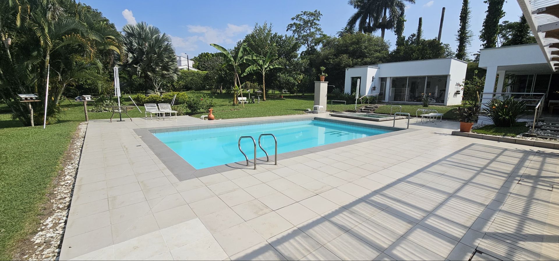 SE VENDE CHALET EN EL CARNERO (30).jpg