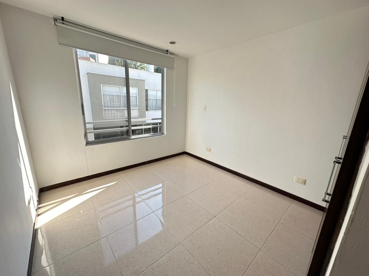 CASA COLINA DEL PARQUE D-5 (1).jpg