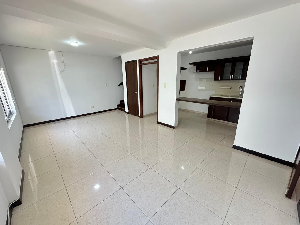 CASA COLINA DEL PARQUE D-5 (5).jpg