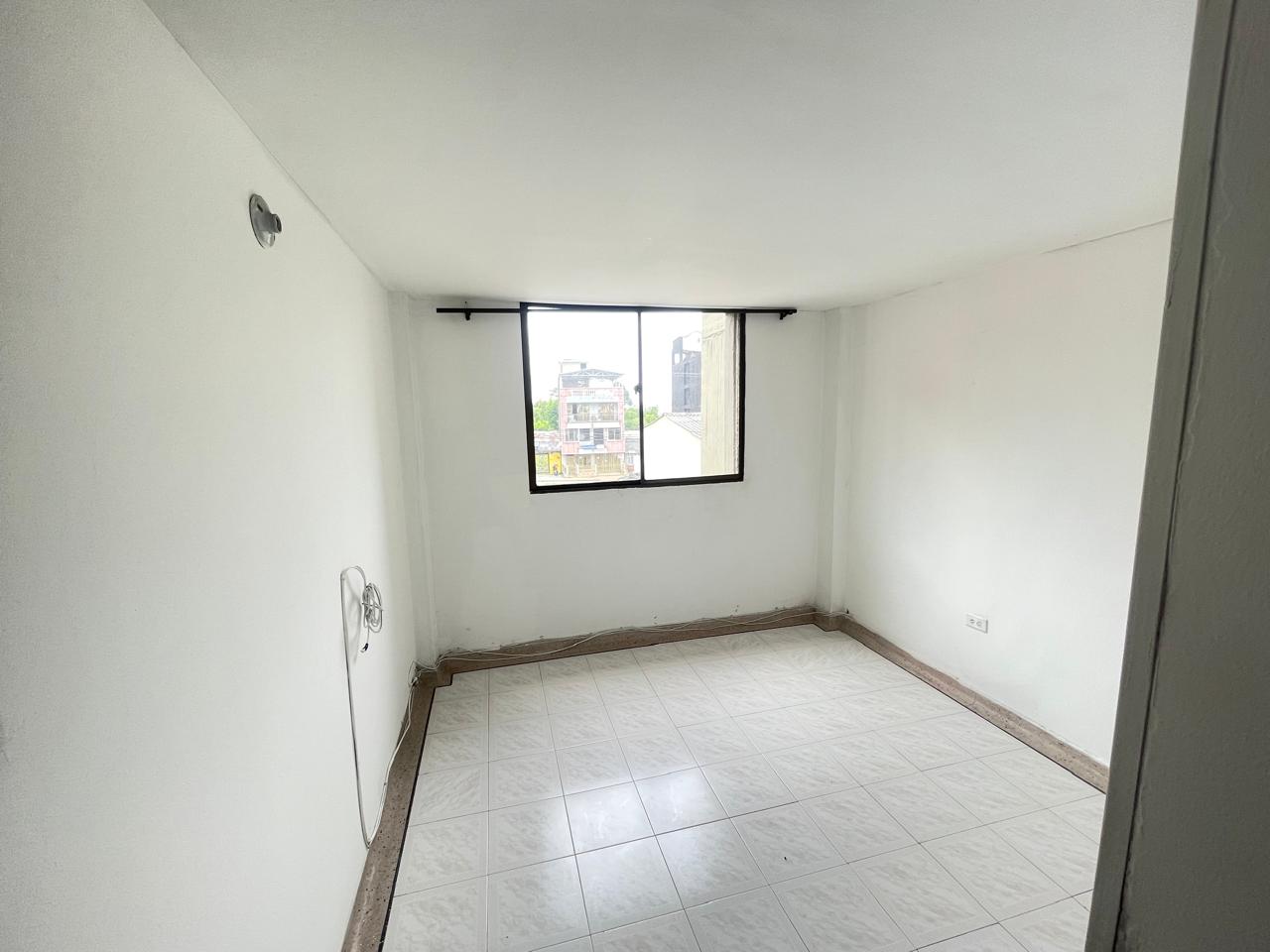 se vende apartamento en las americas (10).jpg