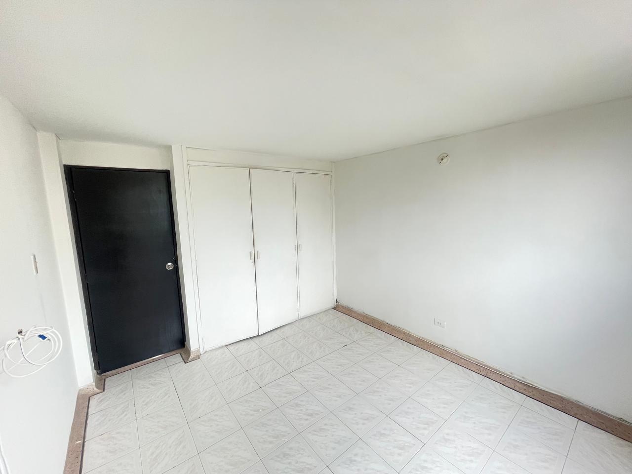 se vende apartamento en las americas (13).jpg