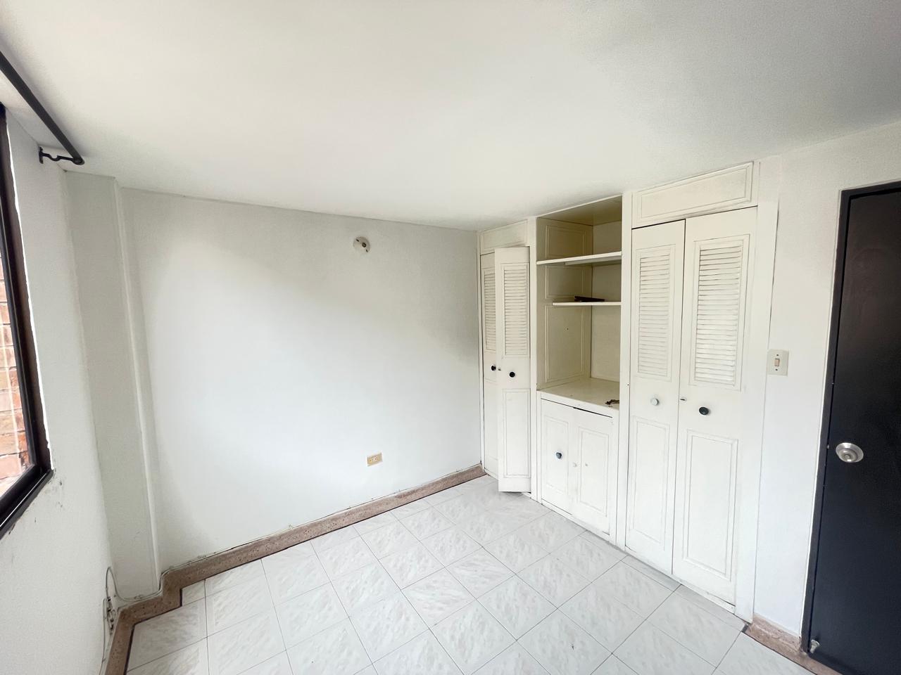 se vende apartamento en las americas (17).jpg