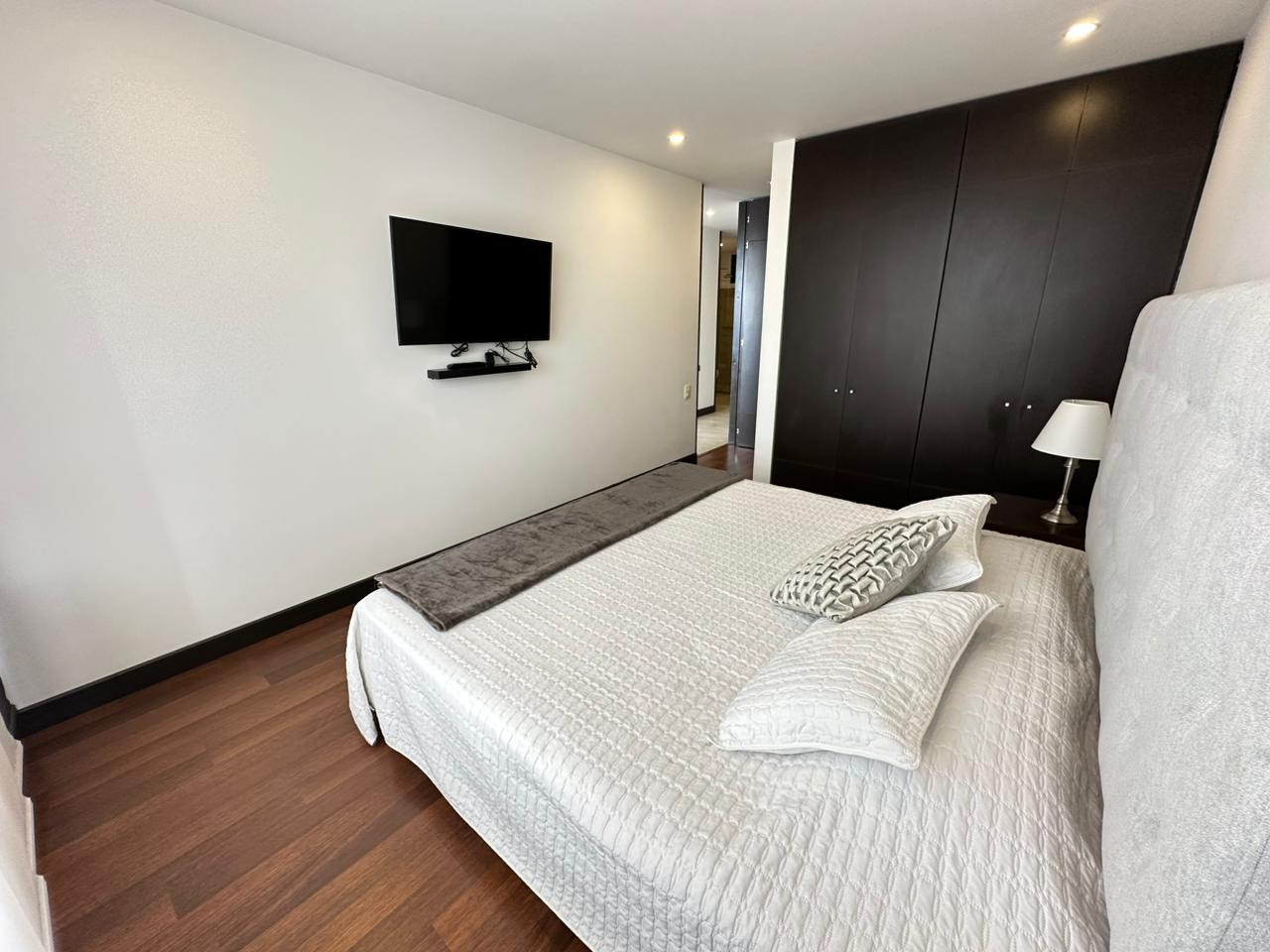 apartamento amoblado en edificio mocawa amplio (11).jpeg